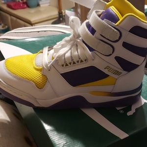 PUMA SNEAKERS 8.5  WHITE YELLOW AND PURPLE